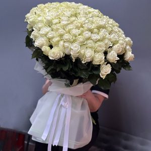 метровые импортные розы фото букета 101 голландская белая роза